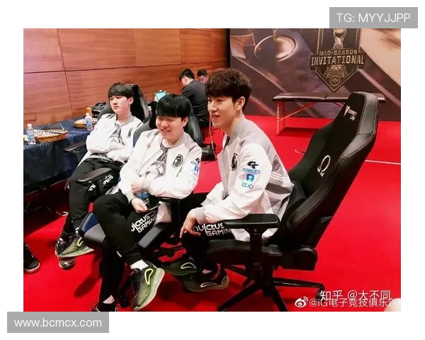 RNG中路突破之路：解析英雄联盟战队的战略与团队协作