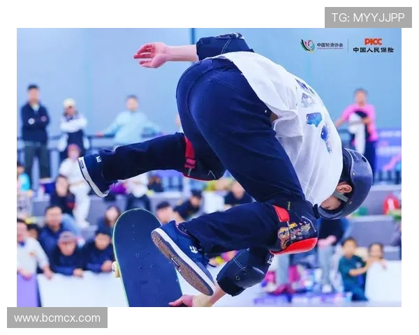 成都滑板队在世界攀岩锦标赛中以59分稳居积分榜首位 成都滑板队在世界攀岩锦标赛中以59分稳居积分榜首位