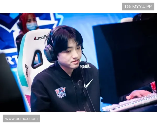 赛后复盘:LNG与FPX对决中的战术意识与团队配合分析 赛后复盘:LNG与FPX对决中的战术意识与团队配合分析